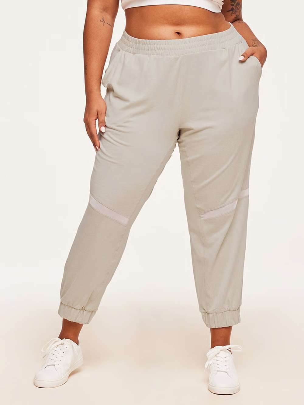 Walkpop Cream Jogges